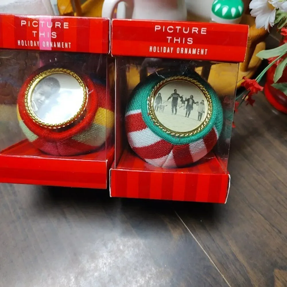 New Liz Claiborne Picture This Knit Joy Love Christmas Ornaments